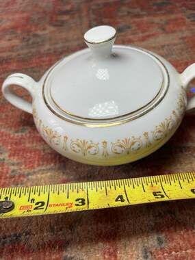 Vintage Sheffield Fine China Japan Imperial Gold 504 Sugar Bowl with Lid